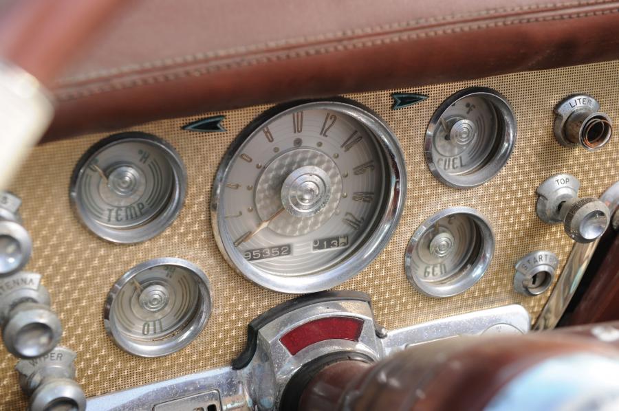  Packard Caribbean Convertible Blue 1956 года  (фото 6 из 12)
